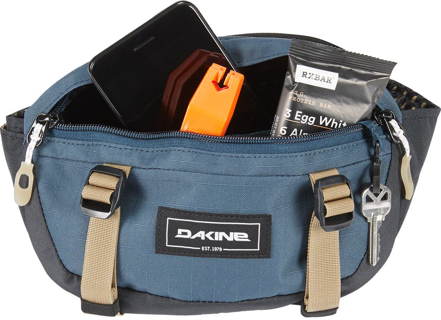 Dakine Hot Laps Waist Pack - 1L Midnight Blue